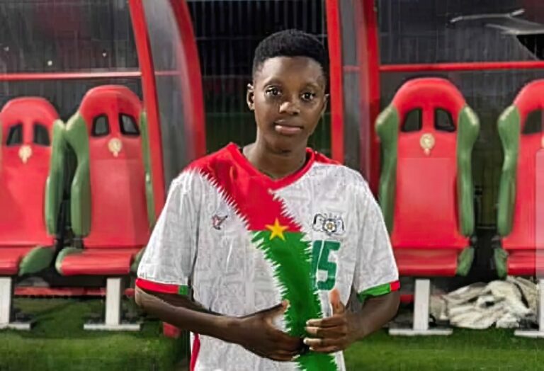 La jeune milieu de terrain burkinabè Naomie Adèle Kabré s'est engagée &nbsp;pour deux ans avec le club chinois Liaoning FC en première division Chinoise