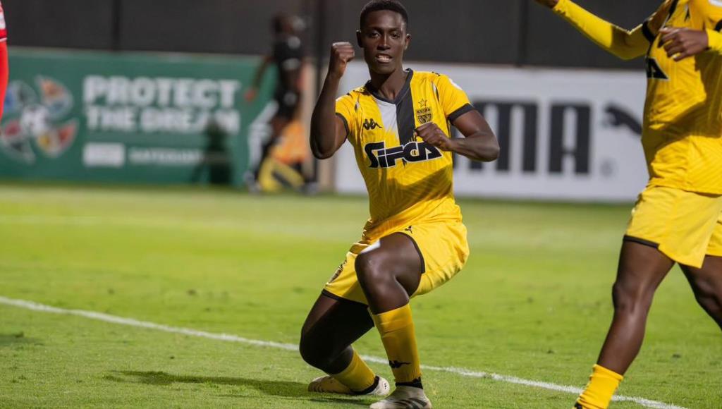 Ami Diallo termine en deuxième place de la Ligue des Champions féminine de la CAF 2025 avec l'ASEC Mimosas et elle a été sélectionné dans l'équipe type du tournoi