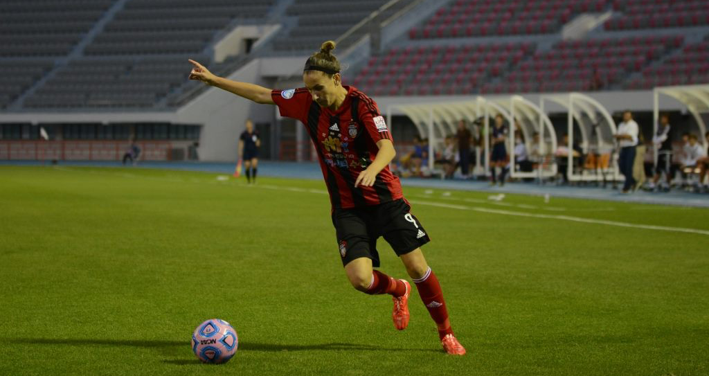 Lala signs with Huelva