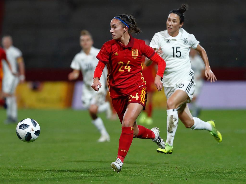 Nahikari signs with LTA