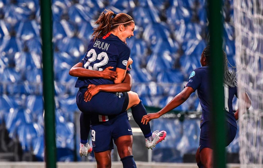 PSG in UWCL semis