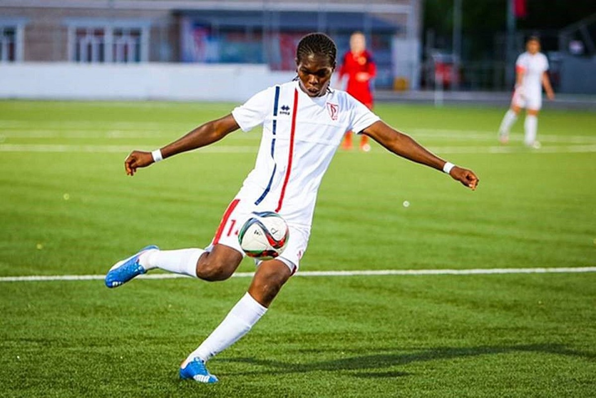 Josée Nahi signs with Arna-Bjørnar